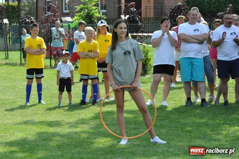 Zdjęcie w galerii na portalu naszraciborz.pl: Głośny doping w Łańcach. Polsko-czeska rywalizacja w turnieju sołectw [FOTO i WIDEO] wiadomości z regionu