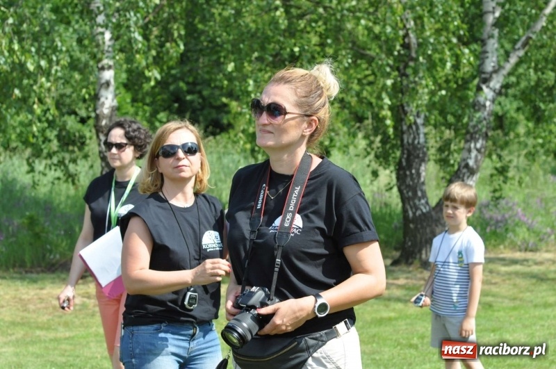 Zdjęcie w galerii na portalu naszraciborz.pl: Głośny doping w Łańcach. Polsko-czeska rywalizacja w turnieju sołectw [FOTO i WIDEO] wiadomości z regionu