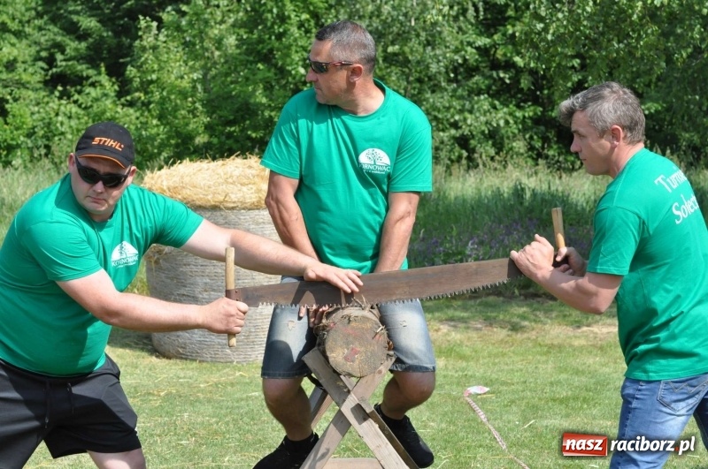 Zdjęcie w galerii na portalu naszraciborz.pl: Głośny doping w Łańcach. Polsko-czeska rywalizacja w turnieju sołectw [FOTO i WIDEO] wiadomości z regionu