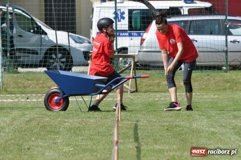 Zdjęcie w galerii na portalu naszraciborz.pl: Głośny doping w Łańcach. Polsko-czeska rywalizacja w turnieju sołectw [FOTO i WIDEO] wiadomości z regionu