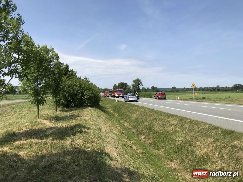 Zdjęcie w galerii na portalu naszraciborz.pl: Policja szuka świadków tego wypadku [FOTO]  wiadomości z regionu