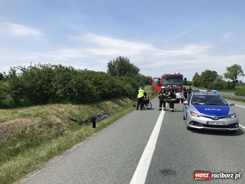 Zdjęcie w galerii na portalu naszraciborz.pl: Policja szuka świadków tego wypadku [FOTO]  wiadomości z regionu
