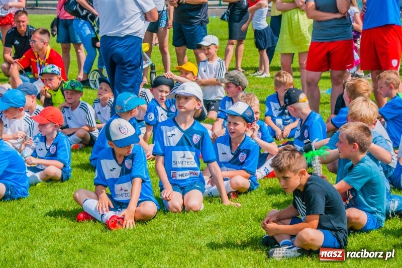 Zdjęcie w galerii na portalu naszraciborz.pl: Akademia Piłkarska GKS Jastrzębie zwycięzcą drugiego dnia Tworków Cup 2019 [FOTO] wiadomości z regionu