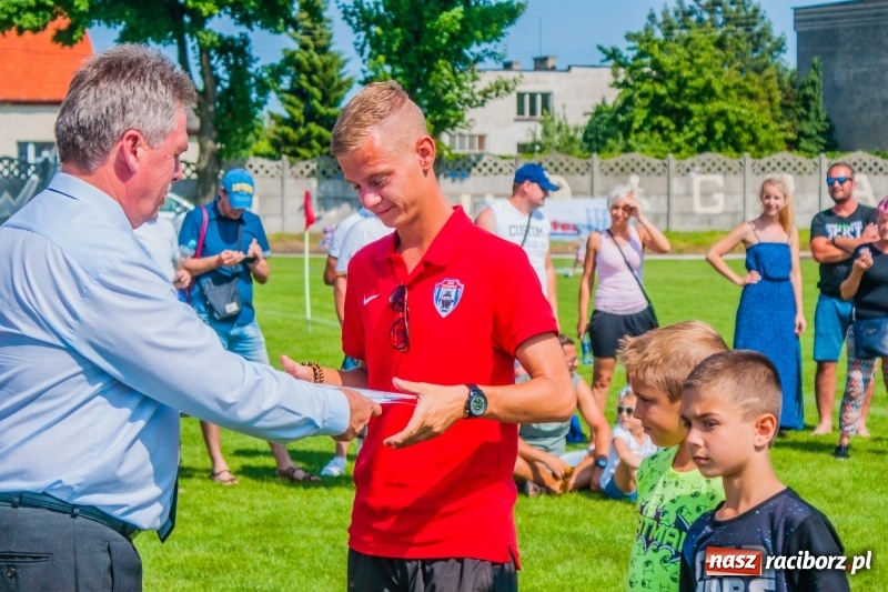 Zdjęcie w galerii na portalu naszraciborz.pl: Akademia Piłkarska GKS Jastrzębie zwycięzcą drugiego dnia Tworków Cup 2019 [FOTO] wiadomości z regionu