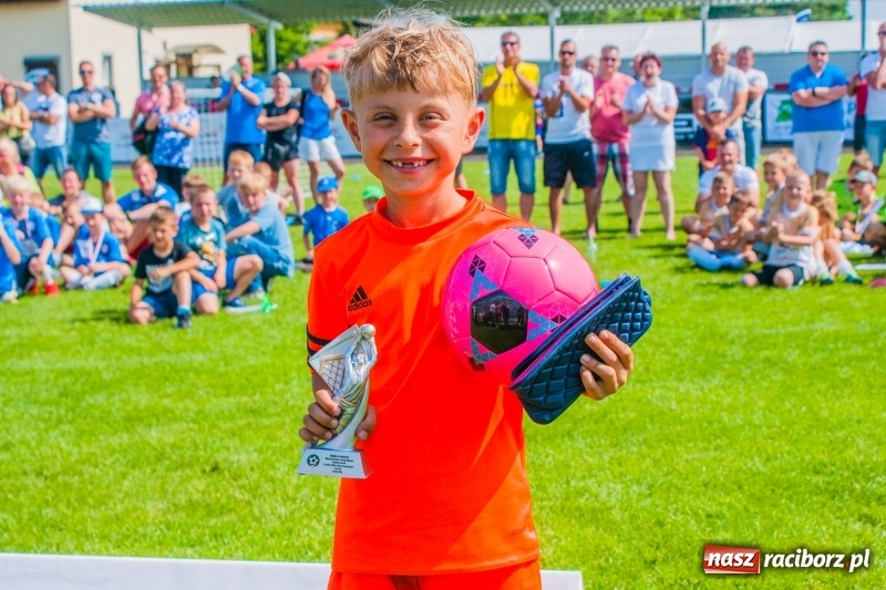 Zdjęcie w galerii na portalu naszraciborz.pl: Akademia Piłkarska GKS Jastrzębie zwycięzcą drugiego dnia Tworków Cup 2019 [FOTO] wiadomości z regionu