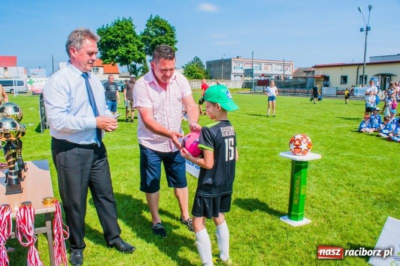 Zdjęcie w galerii na portalu naszraciborz.pl: Akademia Piłkarska GKS Jastrzębie zwycięzcą drugiego dnia Tworków Cup 2019 [FOTO] wiadomości z regionu