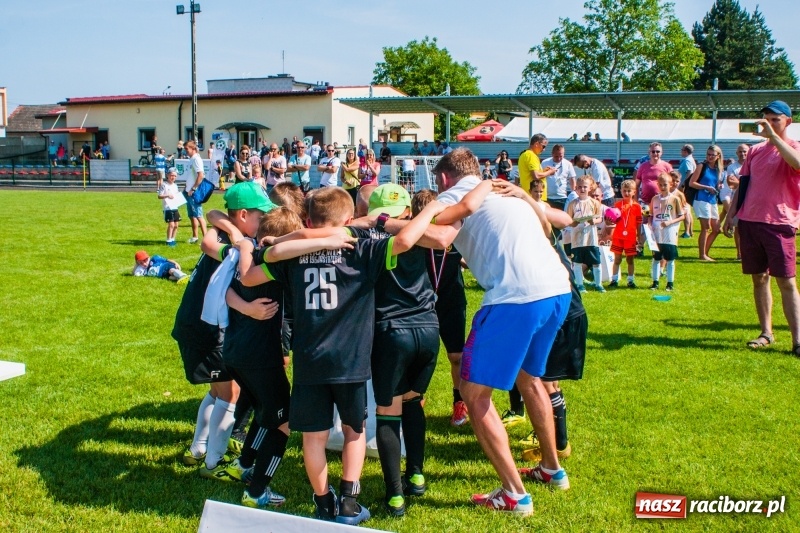 Zdjęcie w galerii na portalu naszraciborz.pl: Akademia Piłkarska GKS Jastrzębie zwycięzcą drugiego dnia Tworków Cup 2019 [FOTO] wiadomości z regionu