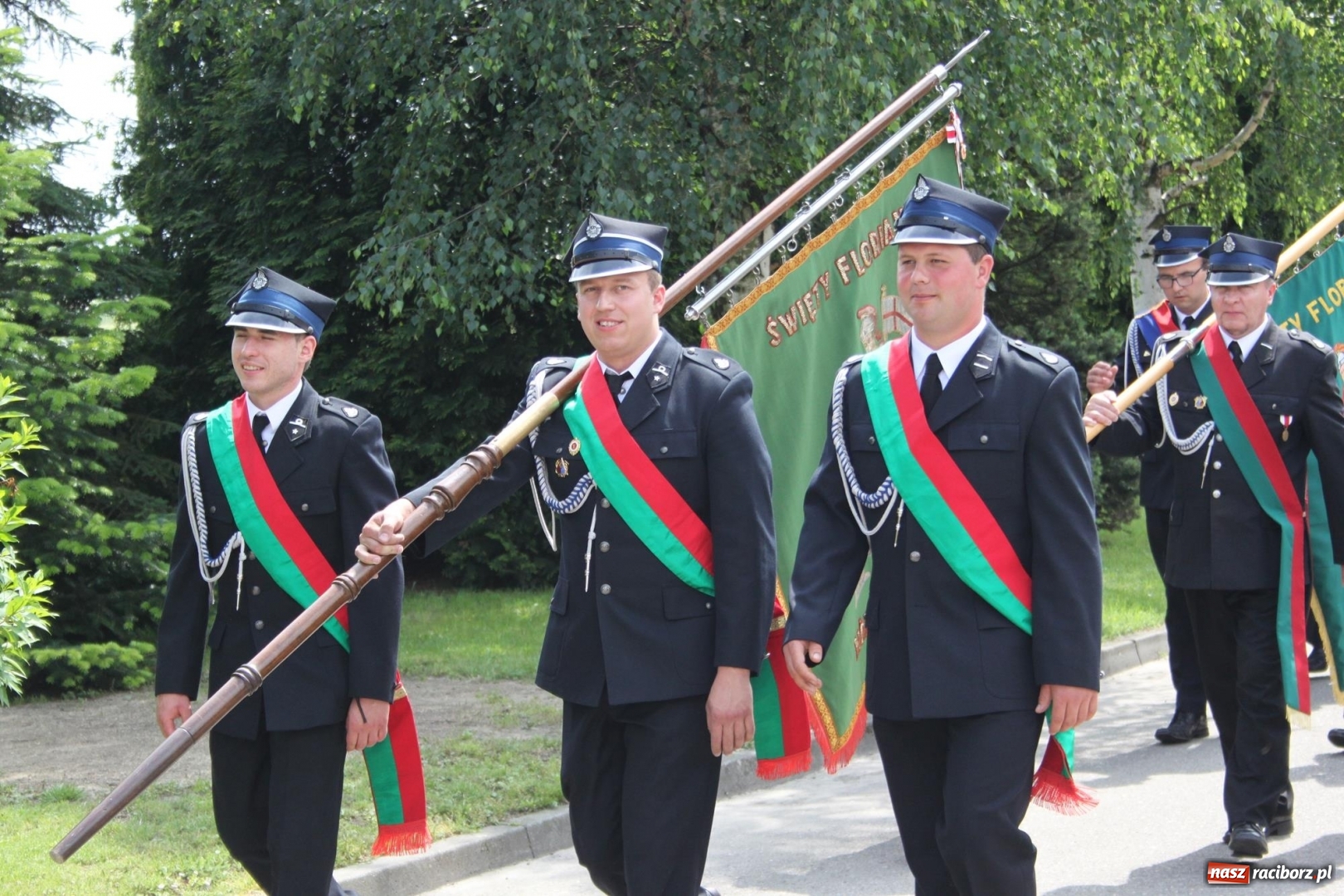Zdjęcie w galerii na portalu naszraciborz.pl: Bogu na chwałę a bliźniemu na pomoc. 110 lat wojnowickiej OSP wiadomości z regionu