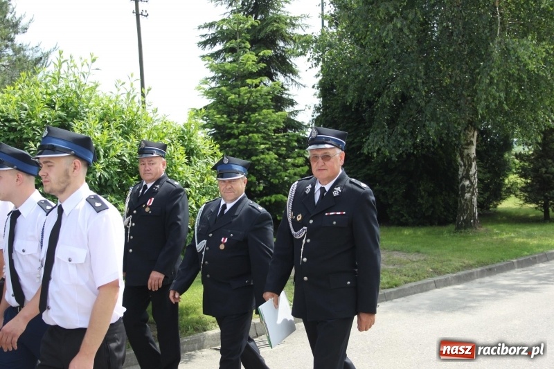 Zdjęcie w galerii na portalu naszraciborz.pl: Bogu na chwałę a bliźniemu na pomoc. 110 lat wojnowickiej OSP wiadomości z regionu