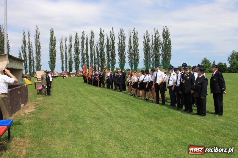 Zdjęcie w galerii na portalu naszraciborz.pl: Bogu na chwałę a bliźniemu na pomoc. 110 lat wojnowickiej OSP wiadomości z regionu