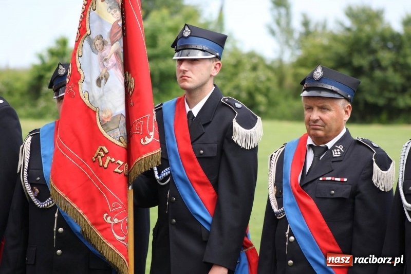 Zdjęcie w galerii na portalu naszraciborz.pl: Bogu na chwałę a bliźniemu na pomoc. 110 lat wojnowickiej OSP wiadomości z regionu