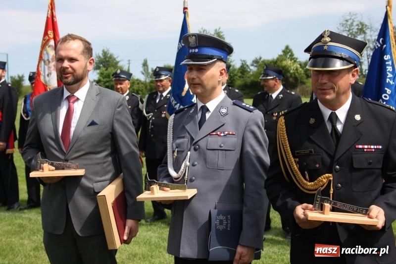 Zdjęcie w galerii na portalu naszraciborz.pl: Bogu na chwałę a bliźniemu na pomoc. 110 lat wojnowickiej OSP wiadomości z regionu