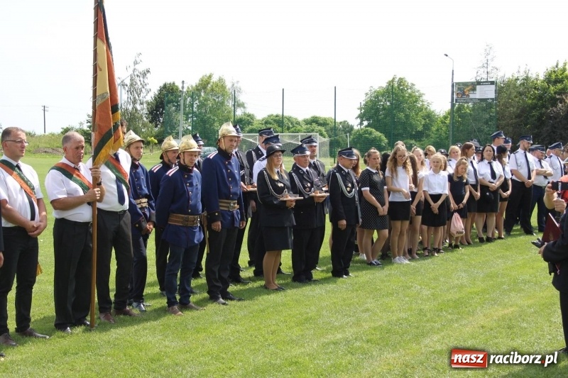 Zdjęcie w galerii na portalu naszraciborz.pl: Bogu na chwałę a bliźniemu na pomoc. 110 lat wojnowickiej OSP wiadomości z regionu
