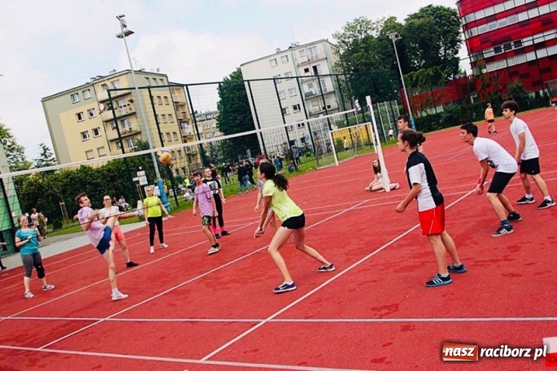 Zdjęcie w galerii na portalu naszraciborz.pl: W Trzynastce odbył się dzień sportu wiadomości z regionu
