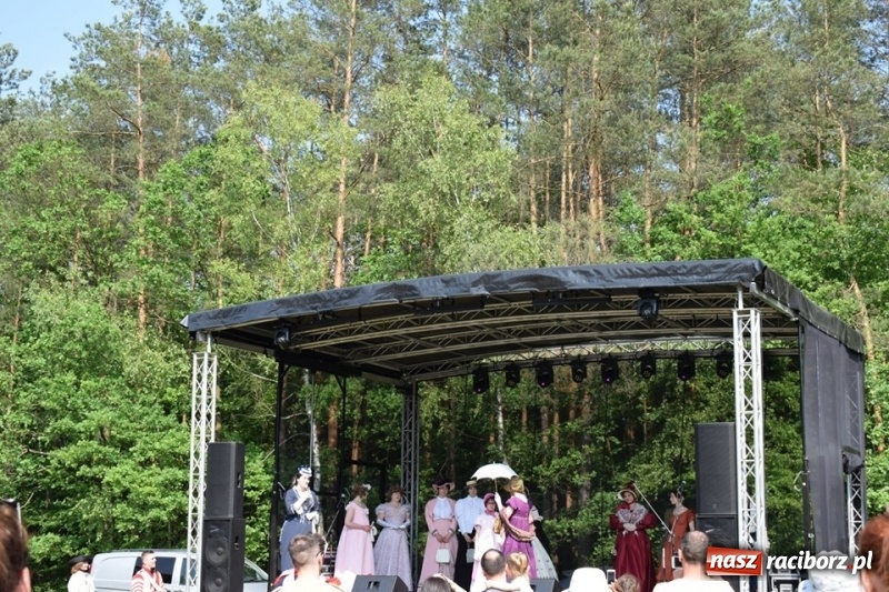 Zdjęcie w galerii na portalu naszraciborz.pl: Retro klimaty na rudzkiej Industriadzie  wiadomości z regionu