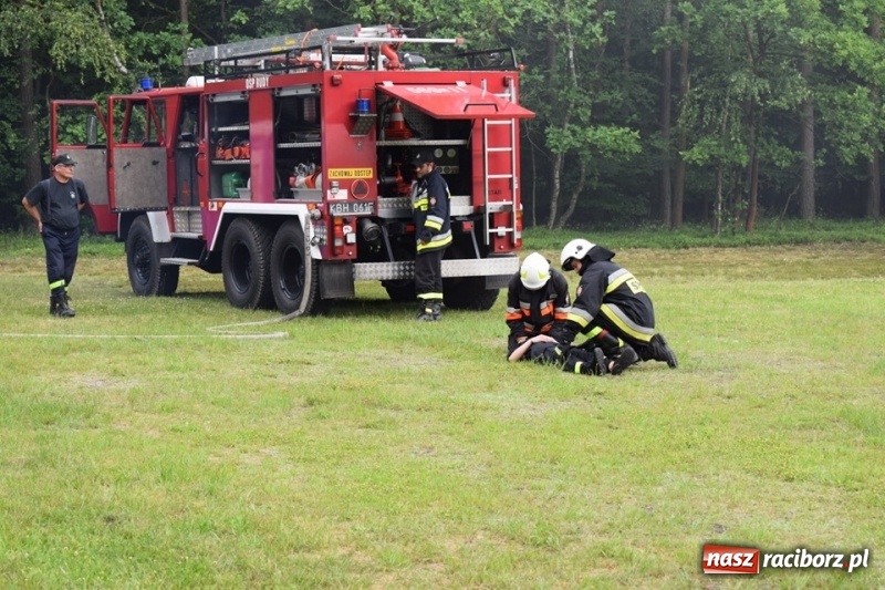 Zdjęcie w galerii na portalu naszraciborz.pl: Retro klimaty na rudzkiej Industriadzie  wiadomości z regionu