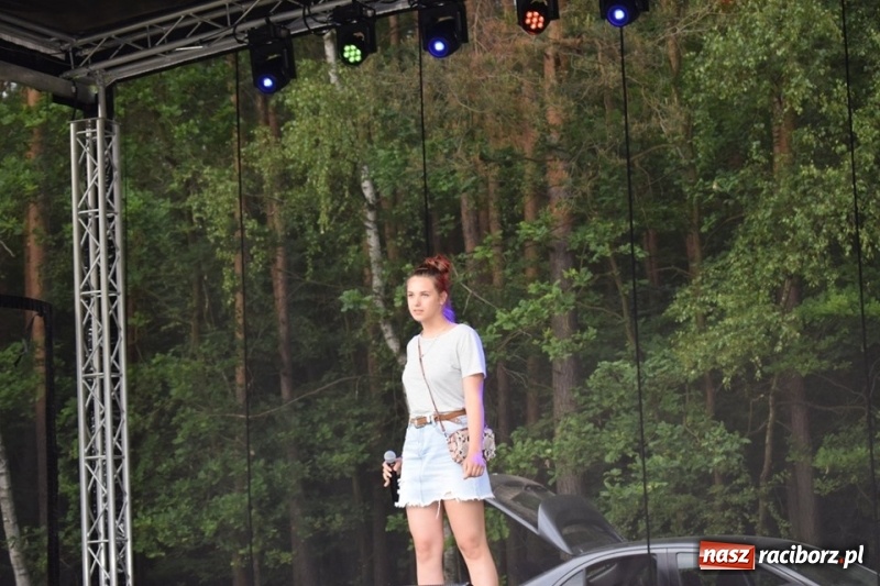 Zdjęcie w galerii na portalu naszraciborz.pl: Retro klimaty na rudzkiej Industriadzie  wiadomości z regionu