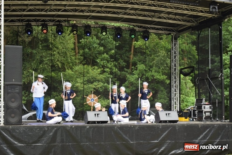 Zdjęcie w galerii na portalu naszraciborz.pl: Retro klimaty na rudzkiej Industriadzie  wiadomości z regionu