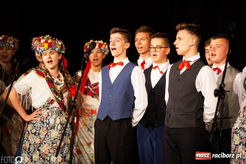 Zdjęcie w galerii na portalu naszraciborz.pl: Międzyszkolne spotkanie Przyjaciół Dzieci w raciborskiej Strzesze [FOTO] wiadomości z regionu