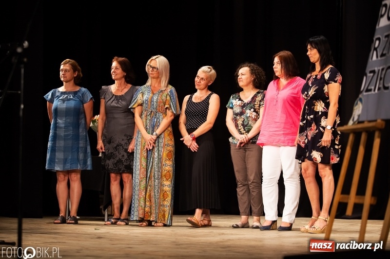 Zdjęcie w galerii na portalu naszraciborz.pl: Międzyszkolne spotkanie Przyjaciół Dzieci w raciborskiej Strzesze [FOTO] wiadomości z regionu