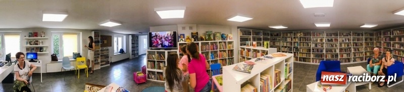 Zdjęcie w galerii na portalu naszraciborz.pl: Biblioteka w Brzeziu z nowoczesnym wyglądem  wiadomości z regionu