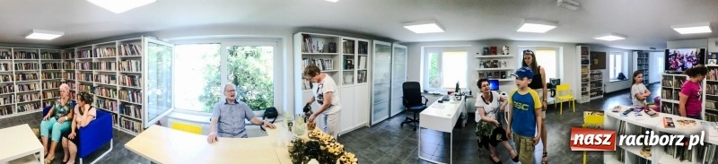 Zdjęcie w galerii na portalu naszraciborz.pl: Biblioteka w Brzeziu z nowoczesnym wyglądem  wiadomości z regionu