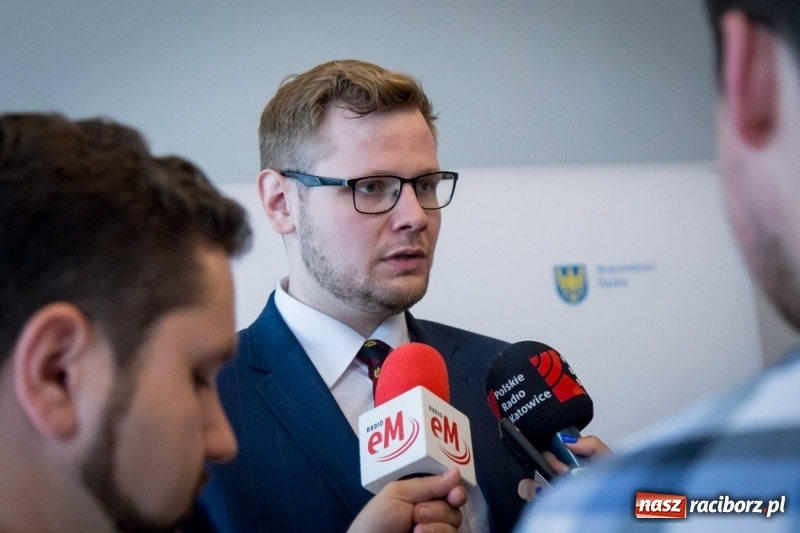Zdjęcie w galerii na portalu naszraciborz.pl: Minister Michał Woś podsumował pracę dla regionu  wiadomości z regionu