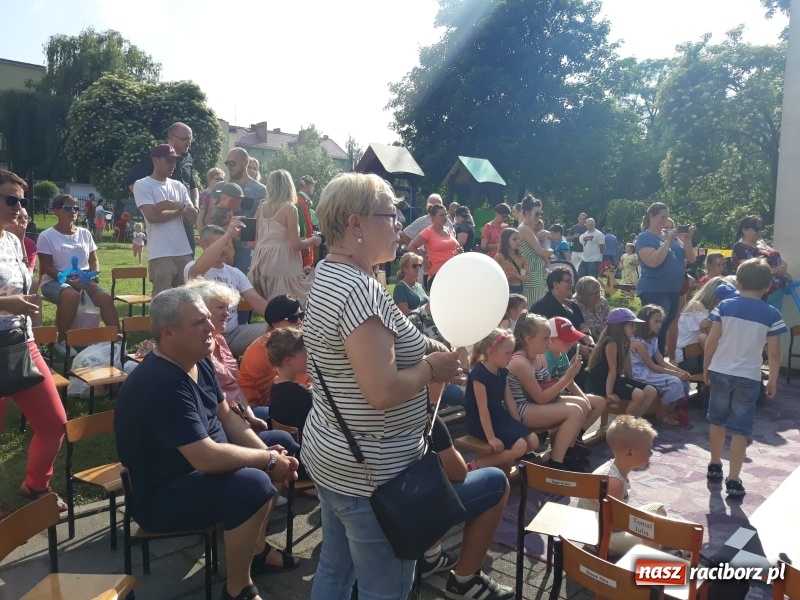 Zdjęcie w galerii na portalu naszraciborz.pl: Rodzinny festyn w przedszkolnym ogrodzie  wiadomości z regionu