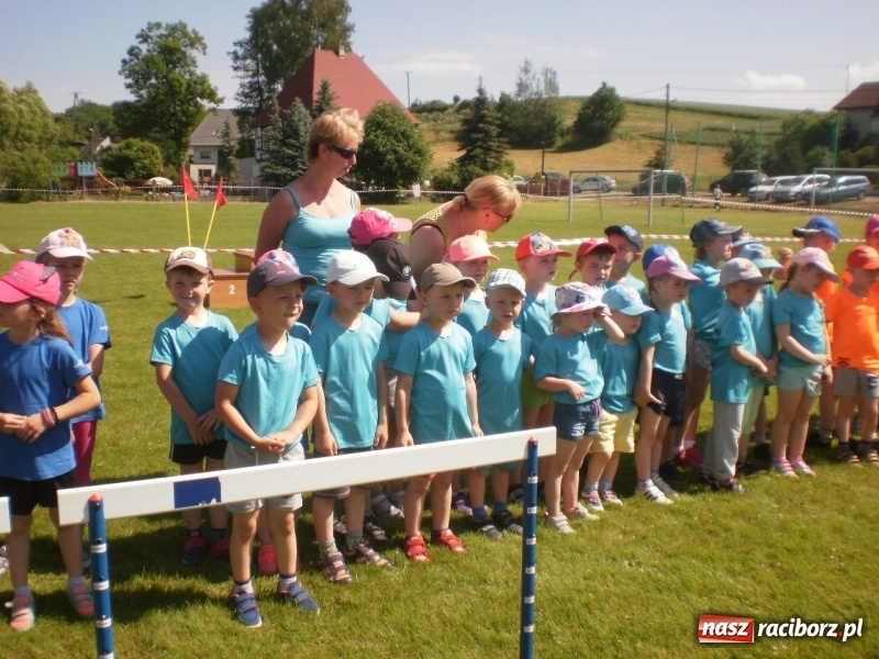 Zdjęcie w galerii na portalu naszraciborz.pl: Rudnicki Dzień Dziecka z przełajami wiadomości z regionu