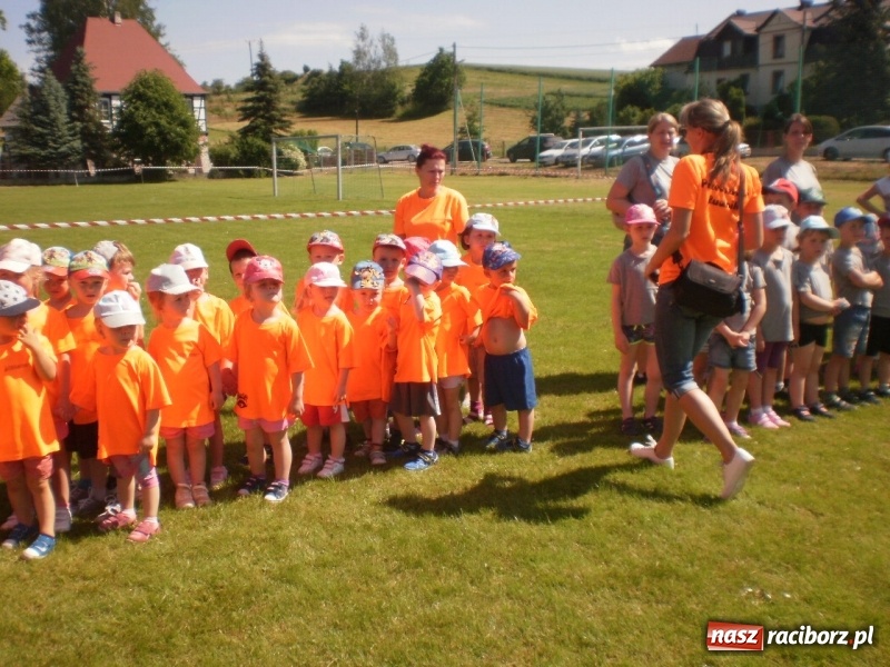Zdjęcie w galerii na portalu naszraciborz.pl: Rudnicki Dzień Dziecka z przełajami wiadomości z regionu