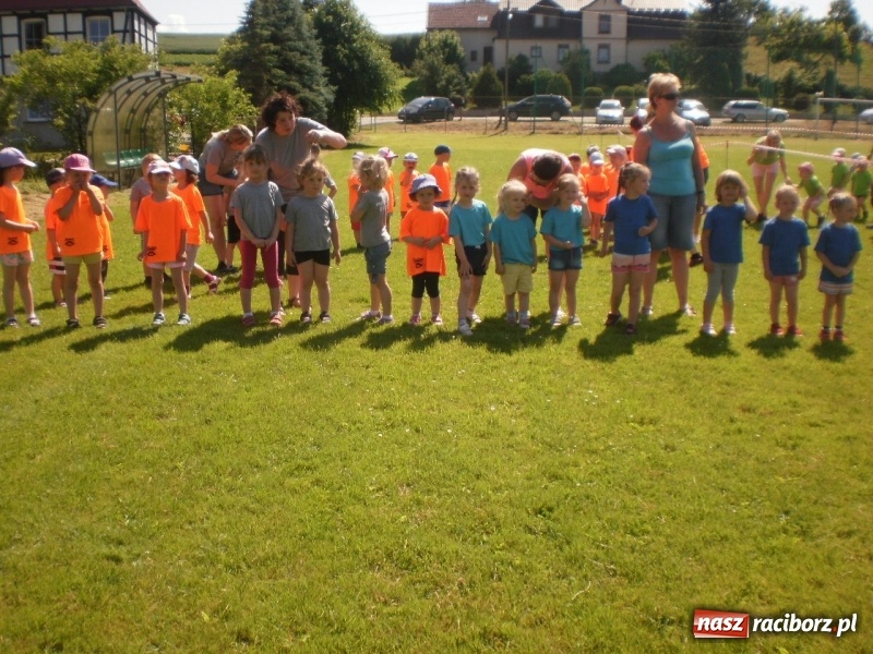 Zdjęcie w galerii na portalu naszraciborz.pl: Rudnicki Dzień Dziecka z przełajami wiadomości z regionu