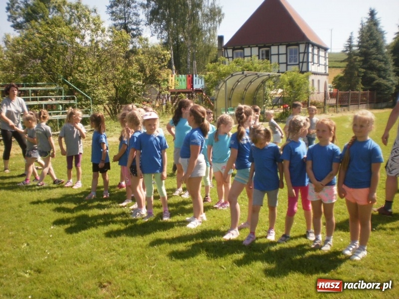 Zdjęcie w galerii na portalu naszraciborz.pl: Rudnicki Dzień Dziecka z przełajami wiadomości z regionu