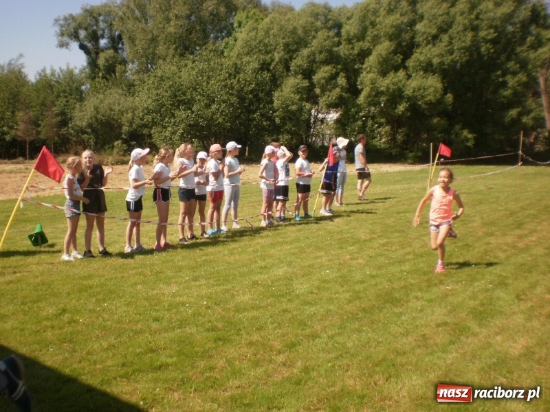 Zdjęcie w galerii na portalu naszraciborz.pl: Rudnicki Dzień Dziecka z przełajami wiadomości z regionu