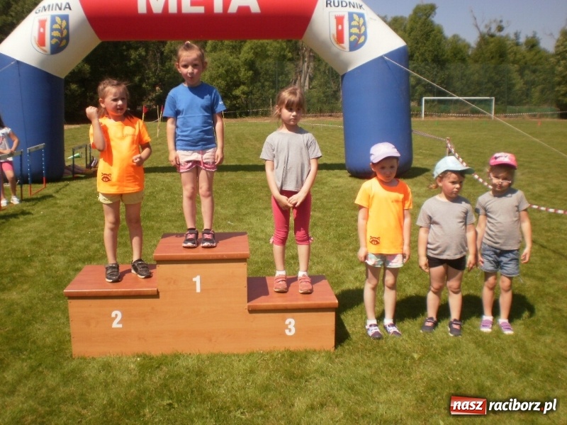 Zdjęcie w galerii na portalu naszraciborz.pl: Rudnicki Dzień Dziecka z przełajami wiadomości z regionu
