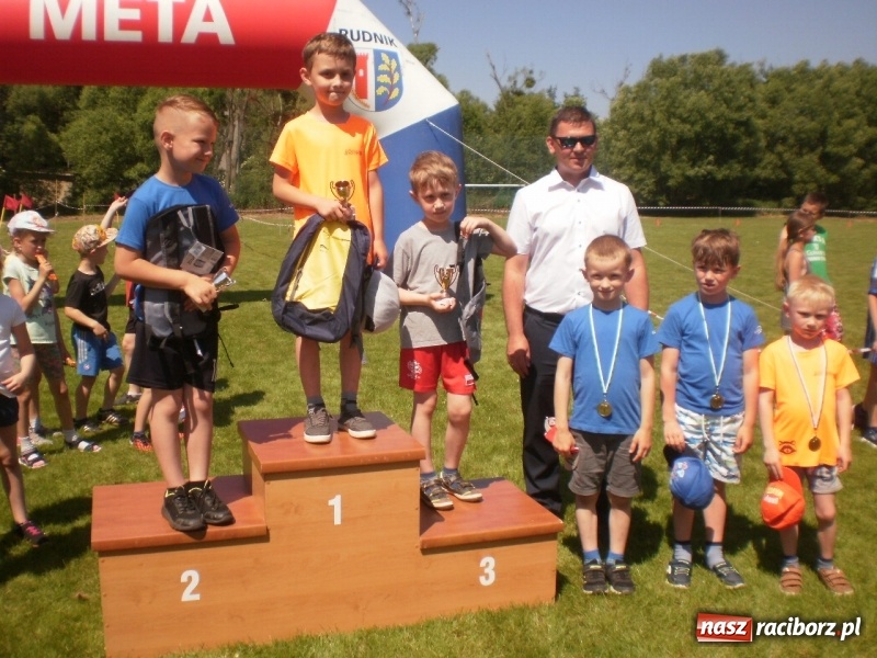 Zdjęcie w galerii na portalu naszraciborz.pl: Rudnicki Dzień Dziecka z przełajami wiadomości z regionu