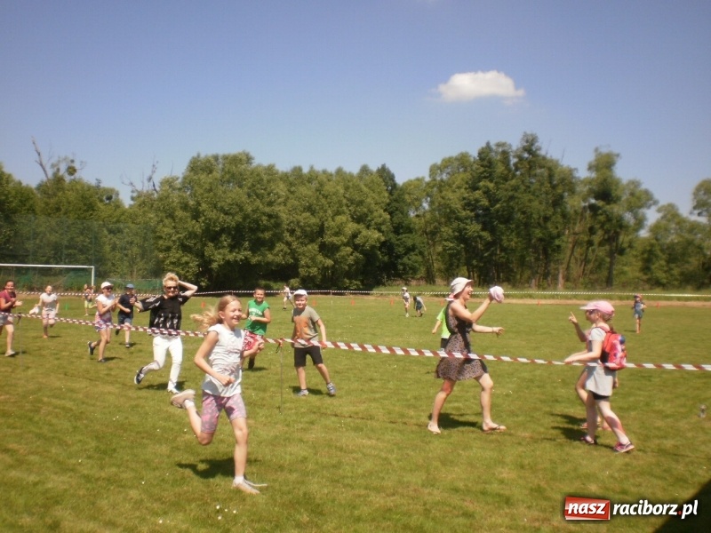 Zdjęcie w galerii na portalu naszraciborz.pl: Rudnicki Dzień Dziecka z przełajami wiadomości z regionu