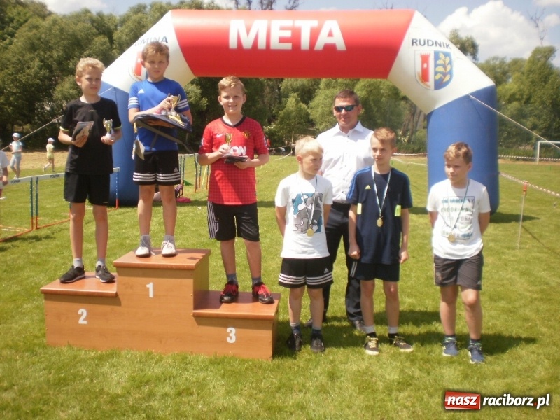 Zdjęcie w galerii na portalu naszraciborz.pl: Rudnicki Dzień Dziecka z przełajami wiadomości z regionu