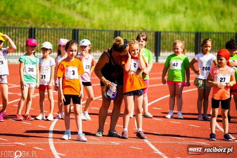 Zdjęcie w galerii na portalu naszraciborz.pl: W Raciborzu odbył się polski finał Czekoladowych Kolców wiadomości z regionu