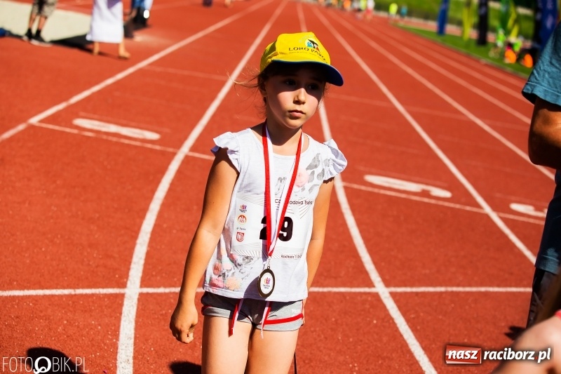 Zdjęcie w galerii na portalu naszraciborz.pl: W Raciborzu odbył się polski finał Czekoladowych Kolców wiadomości z regionu
