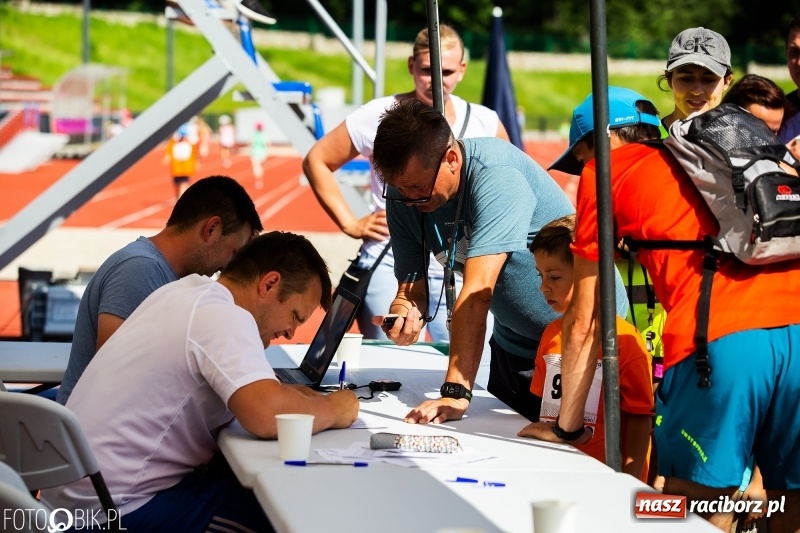 Zdjęcie w galerii na portalu naszraciborz.pl: W Raciborzu odbył się polski finał Czekoladowych Kolców wiadomości z regionu