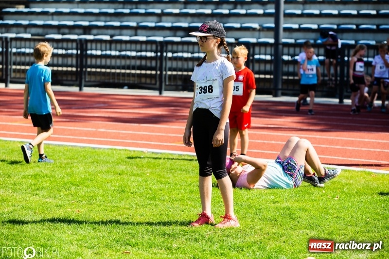 Zdjęcie w galerii na portalu naszraciborz.pl: W Raciborzu odbył się polski finał Czekoladowych Kolców wiadomości z regionu