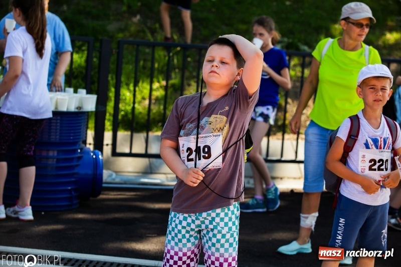 Zdjęcie w galerii na portalu naszraciborz.pl: W Raciborzu odbył się polski finał Czekoladowych Kolców wiadomości z regionu