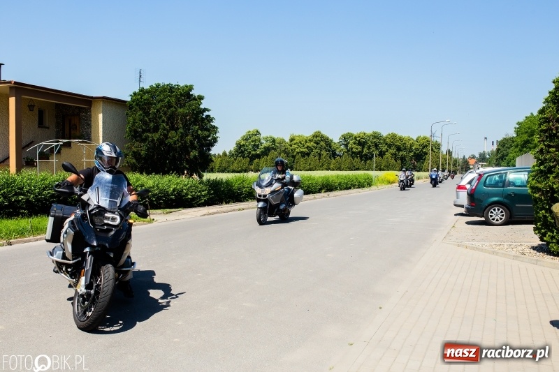 Zdjęcie w galerii na portalu naszraciborz.pl: Kawalkada specjalsów zawitała do Raciborza  wiadomości z regionu