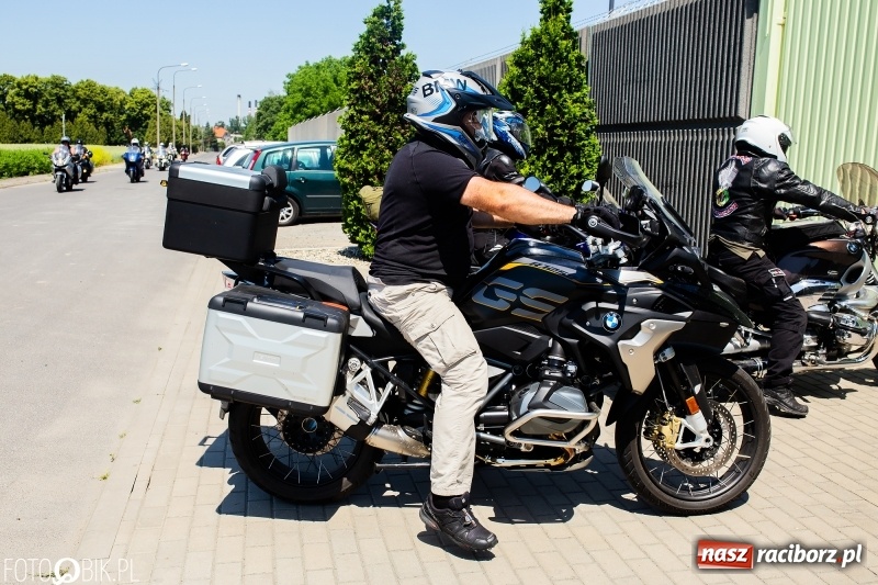 Zdjęcie w galerii na portalu naszraciborz.pl: Kawalkada specjalsów zawitała do Raciborza  wiadomości z regionu