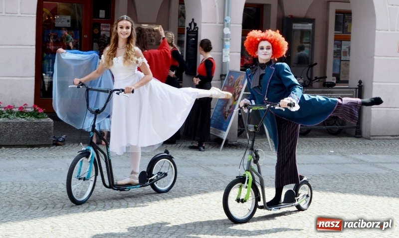 Zdjęcie w galerii na portalu naszraciborz.pl: Nowość na lato 2019. W Raciborzu wypożyczysz hulajnogę wiadomości z regionu