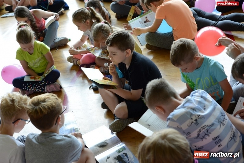 Zdjęcie w galerii na portalu naszraciborz.pl: Racibórz szedł na rekord!  wiadomości z regionu