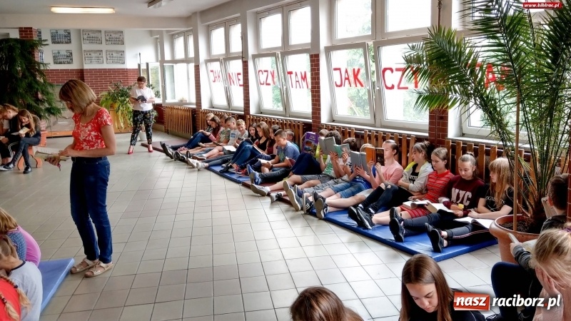 Zdjęcie w galerii na portalu naszraciborz.pl: Racibórz szedł na rekord!  wiadomości z regionu