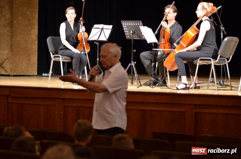 Zdjęcie w galerii na portalu naszraciborz.pl: Mali melomani świadkami eksperymentu wiadomości z regionu