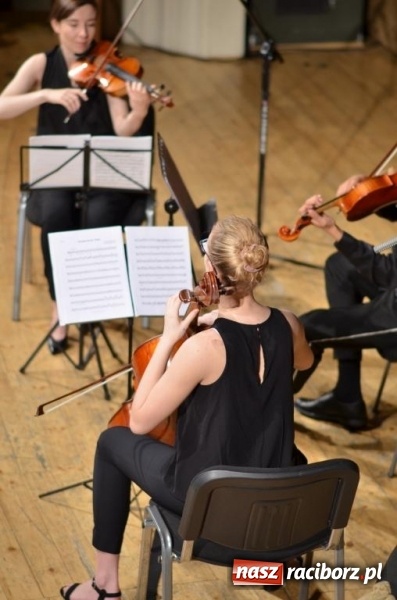 Zdjęcie w galerii na portalu naszraciborz.pl: Mali melomani świadkami eksperymentu wiadomości z regionu