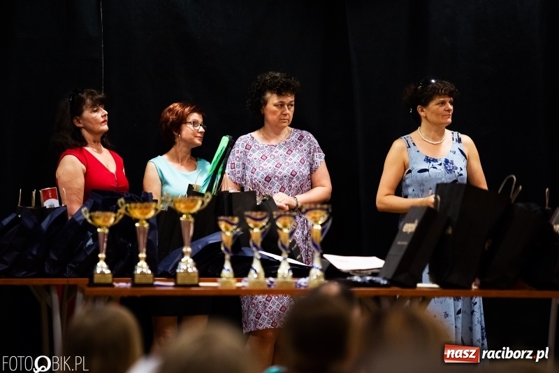 Zdjęcie w galerii na portalu naszraciborz.pl: Uroczysta gala wręczenia nagród dla laureatów olimpiad i konkursów języka niemieckiego wiadomości z regionu